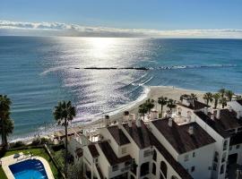 TOP Benalmadena, hotel en Benalmádena