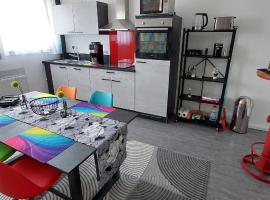 Ferienwohnung 90 m2 in Sulzbach 2 Minuten Fußweg zum Krankenhaus, apartament a Sulzbach