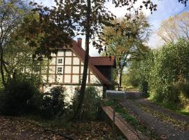 In der Wassermühle: Melle şehrinde bir otoparklı otel