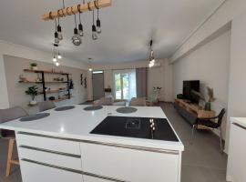New minimal apartment,10' from Athens airport, hotel i Spáta
