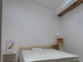 San Antonio Suites Vitoria, khách sạn ở Vitoria-Gasteiz