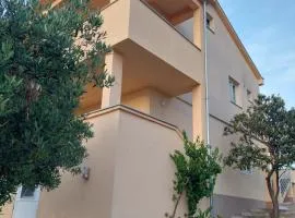 Apartman AnaS