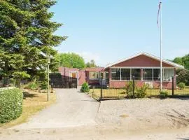 6 person holiday home in Korsør