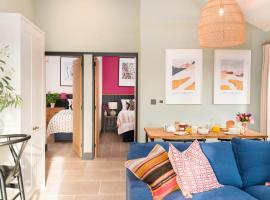 Appletree - a newly converted luxury barn in Warwickshire on our farm, hotel v destinaci Evesham