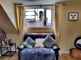 Cozy Loft In The Heart Of Kirkwall、オークニー諸島のアパートメント