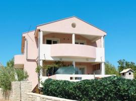 Apartments Mija, hótel í Pridraga