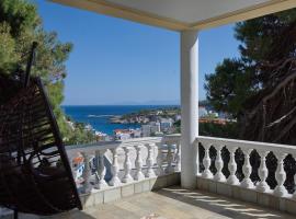 Eleni's Guest House, hotel em Alonissos