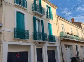 Appartement Les Halles 2, Climatisation, Terrasse, Garage, hotell nära Basilica of St Paul Serge Basilique St Paul Serge, Narbonne