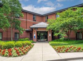 Extended Stay America Select Suites - Columbia - Gateway Drive، فندق في كولومبيا