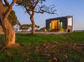 Sellicks Hill Eco Cabin - C21 SouthCoast Holidays