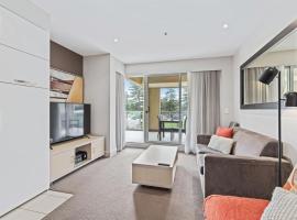 Belle Escapes - Glenelg Shores Apartment, Hotel in Glenelg