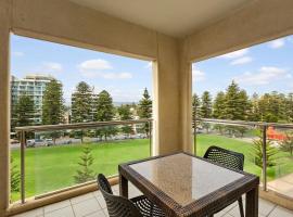 Belle Escapes - Glenelg Seaside Family Stay, apartamento en Glenelg