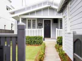 Margaret House ~ Circa 1930, hotel em Coffs Harbour