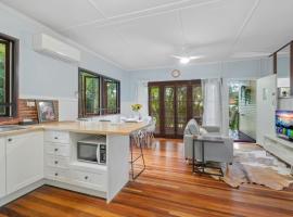 Great value 3BD house at a convenient location, hotel in Brisbane