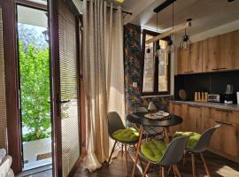 Studio apartmani Vukasin, hotel in Tivat