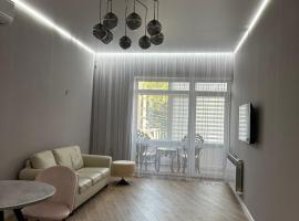 Уютная квартира в центре города, rental liburan di Oral