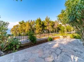 Apartment Elmira - Charme Holidays
