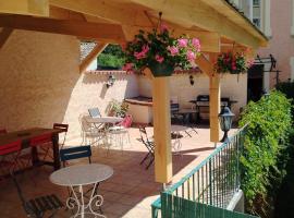 Rose des Alpes, hotel with parking in Serres