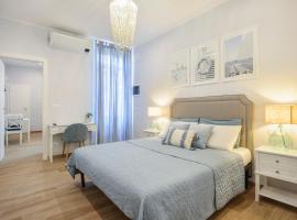 VERSILIA MIA - beach at 8min by walk - new rooms!, bed and breakfast en Viareggio