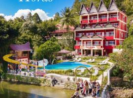 Zoé’s Paradise Waterfront Hotel, hotel v mestu Tuk Tuk