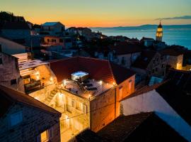 Villa Nora - Charme Holidays, hôtel à Sutivan