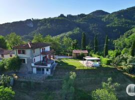 Agriturismo Irto Colle, farm stay in Massa e Cozzile