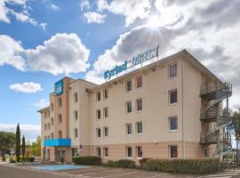 Kyriad Direct Mont De Marsan - St Avit, hotel v destinaci Saint-Avit