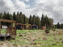 Highland Shepherd Huts, viešbutis mieste Nethy Bridge, netoliese – Abernethy Golf Club