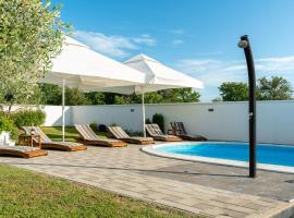 House Leonardo, Hotel in Galovac