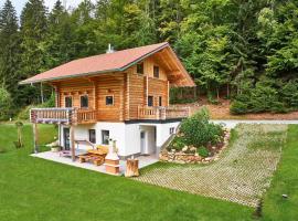 Chalet Blumental, place to stay in Neuschönau