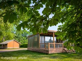 Onlycamp Camping le Champ d'été, vacation rental in Reyssouze