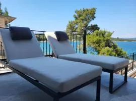 Vila Maja - seaside villa, brand new!