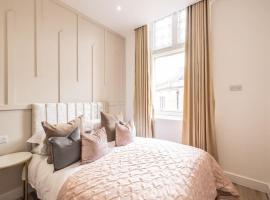The Pocklington - The Abbey Suite, holiday rental in Leicester