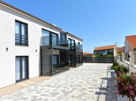 APART M top apartments close to the center, self catering accommodation in Murter