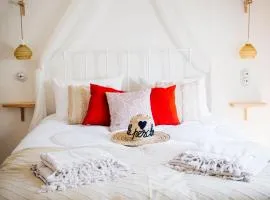 Loveroom Du Perche : maison avec balnéo