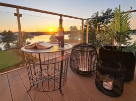 Perfect View - najlepszy widok w Iławie plus garaż podziemny, winda, Netflix, hotel in Iława