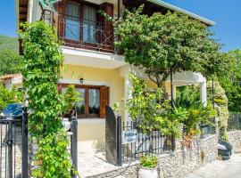 Traditional family villa southern lefkada, viešbutis mieste Sívros