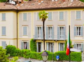 Villa Ruscone – hotel dla rodzin w mieście Lasnigo