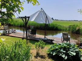 Garden house Zuiderwoude, villa em Zuiderwoude