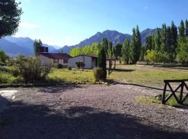 ShangriLa, hotel in Uspallata