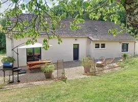 Gîte cosy en forêt avec terrasse, proche étang et loisirs, 3 chambres, wifi, plancha et parking - FR-1-489-453