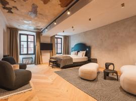 H5 Grauer Bär Studios & More, cheap hotel in Innsbruck