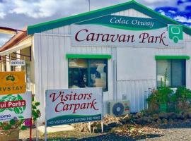 Colac Otway Caravan & Cabin Park, hotel con parking en Colac