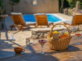 Vrisnik में, होटल Terra Arhaica - Authentic house and traditional breakfast