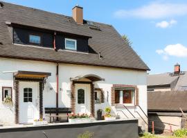 Ferienwohnung am Sachsenring, hotel cerca de Circuito de Sachsenring, Bernsdorf