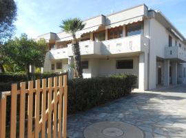 Villa happy days, bed & breakfast a San Vincenzo