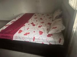 A&G Guest House Kumba, parkol&oacute;val rendelkező hotel Kumba v&aacute;ros&aacute;ban