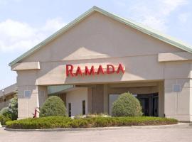 Ramada by Wyndham Sterling, отель в городе Стерлинг