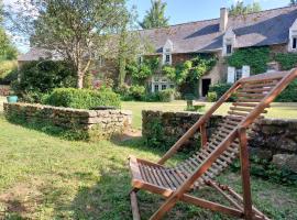 Maison d'h&ocirc;tes de La Roche Tabary, hotel amb aparcament a Bernay
