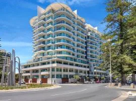 Sea and Park Deluxe Glenelg